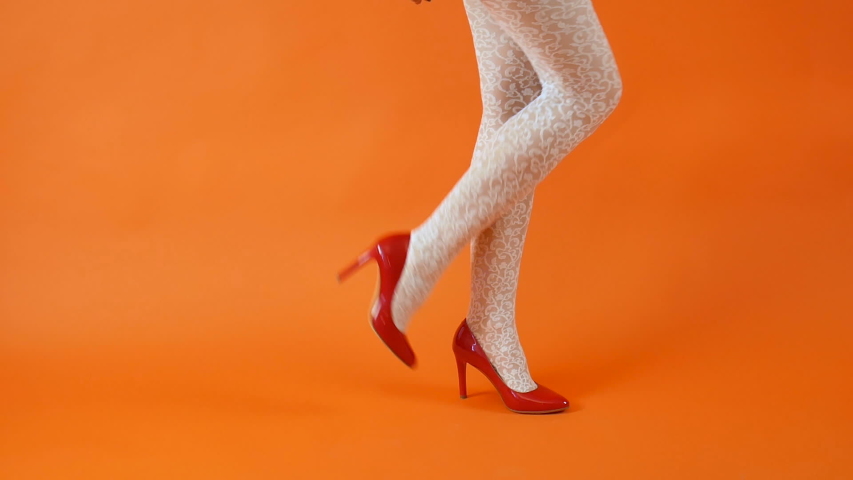 Naked Women On Fishnet Net High Heels Naked Women On Fishnet Net High Heels